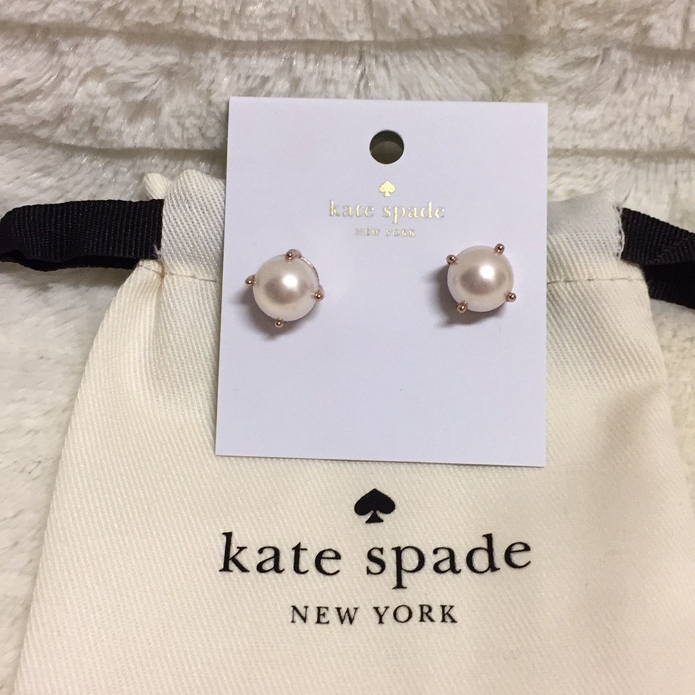 NWT Kate Spade pearl studs - blush
